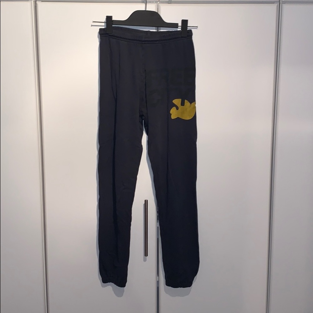 Free city Sweatpants(has hole see pictures)